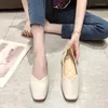 Chaussures décontractées Slip on Femme peu profonde Apparts en cuir solide femme suqare toe talons bas ballet de bateau plus taille zapatos de mujer