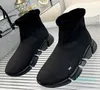 2024 portar skor designer svarta klassiker märke par strumpor skor