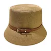 Szerokie brzegowe czapki wiadra czapki damskie letnie czapka walcząca z dekoracyjną ochroną UV Sun Hat Womens Flat Top Hat J240325