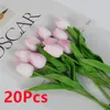 Decoratieve bloemen 20 STKS Tulp Kunstmatige Real Touch Boeket Nep Decoratie Voor Bruiloft Benodigdheden Home Decor Valentijnsdag