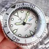 腕時計ドーム球状ガラスSKX MOD MECHANICAL STEEL MENS S NH36 MOVT CERAMIC INLAID White Sub Dial 200メートルダイビングウォッチ3.8 CrownC24410