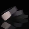 شهيرة مبينة دبوس جديدة مشوهة للرجال المنزل C البقرة الجلدية حزام الأعمال المزدوج هدية بوكيل مجموعة الكورية الموضة للرجال المصمم كلاسيكي الفاخرة توب مبيع