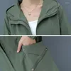 Jackets femininos Spring Casal de outono tops verdes com capuz zíper solto casual curto quebra -vento Outwear Tooling alinhado 4xl 2024