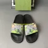 2024 Designer Sandals Slippers Web Slide Sandal Black White Rubber Bloom Floral Flats Gear Sole Mens Womens Luxury claquette Sliders Summer Shoes