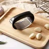 Garlic Portable Hand Stainless Chooper Steel Press Garlics Grinder Grater Cutter Slicer Kitchen Gadget Dap403 s