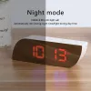 Klockor digital spegelklocka LED -nattlampor Temperatur Snooze Funktion Alarmklockor USB Bord Diskklocka Heminredning Batterianvändning