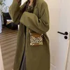 Designer Specenti di lusso a spalle di lusso Instagram Nuova borsa da donna Stampa leopardo coreano Mini borsa a una spalla Borsa per doccia a bocca rossa