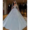 Luxueux cristaux arabes paillettes robes de mariée robe de bal 2022 pure manches longues Bling Sparkly Dubai jardin robes de mariée tribunal train Cg001