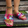 Slippers Flats Sapatos de verão Moda Mulheres Roma Sandals 2024 Trend Dress Slides de praia Flip-flops Ladies Zapatillas