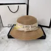 Cappello a secchiello in rete estiva Lettera in metallo Visiera parasole Cappello a cilindro da donna Cappelli da pescatore a tesa larga traspiranti da spiaggia Cappellino da sole di marca