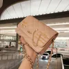 Shop-Pakete sind günstig. Verkaufen Sie Einzel-Schultertaschen. Kleine duftende Kettentasche. Qixi Light Luxury Fashion Vielseitiger High Style Star