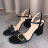 Tacco medio estivo Scarpe eleganti sandalo Pantofola in pelle Designer casual da donna Scivolo Cinturino alla caviglia regolabile Mulo moda Sandalo comfort da spiaggia Slider da passeggio all'aperto