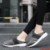 Sapatos de caminhada verão deslizamento em esportes femininos casuais senhoras respirável tênis tamanho grande 35-42 moda ao ar livre suor-absorver