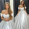 Robe de bal glamour robe de mariée pour mariée épaules dénudées robes de mariée en satin robes de mariée robe de Noiva plis robe classique mariage