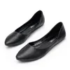 Повседневная обувь, женские большие размеры, весна 2024, корейская классическая черная офисная обувь на плоской подошве, яркие цвета, женская обувь
