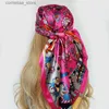 Bandanas Durag Mode Kopftuch Haar Schal Für Frauen Blumen Druck Seide Satin Hijab Schals 90*90 cm Quadrat Schal stirnband Schals Für Damen 2022 Y240326