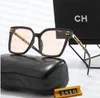 Occhiali da sole designer occhiali da sole di alta qualità occhiali da sole di lusso per le donne lettera uv400 da viaggio design travel