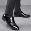 Dress Shoes Laceless 39-40 Black Boots Man Heels Elegant Casual Men Sneakers Sport Wholesale Tenisfeminino