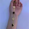 Brand Charm Van High Edition V Gold Plated 18k Rose Four Leaf Grass Natural Black Agate Spacer Set med full diamantarmband för kvinnor