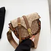 Modische Designer-Satteltasche, vielseitiger Stil, diagonale Schultertasche mit einer Schulter, trendige Damentasche, handlich