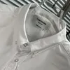 Versão alta com bolso no peito vermelho, branco, azul com alça de tecido casual camisa branca masculina