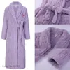 women Thicken Sleepwear Lg Bathrobe Men Shower Kimo Robes Warm Autumn Winter Coral Fleece Robe Soft Bath Gown Plus Size 3Xl e0bm#