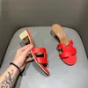 2024 Designer oasis sandals heels oran women h slippers slides classic slippers red yellow cartoon real leather ladies summer beach sexy high heels 35-43 W36