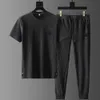 Män outfit Mens Summer Pleated Tracksuit Set Soft Breattable Shirt Pants Twopiece Casual Sports Suit for Daily Wear High Ice 240321