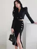 Tvådelt klädkvinnor passar Spring Business Wear Temperament Office Lady High-End Fashion Autumn Slimming Jacka Split kjol Tvådelar