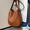 NIGEDU damesschoudertas ontwerper brede band emmer crossbody tassen voor vrouwelijke portemonnees en handtassen dames bolsos bruin 240309