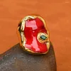 Fedi nuziali Gioielli GG Autentico placcato oro Pepita di corallo rosso Cristallo verde Zircone Bordo pavimentato Gemme vintage regolabili Anello da indossare ogni giorno