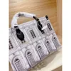 Ultime donne in edizione limitata BASSO MESSENGER BRANDO MARCHIO PALACE LETTERE GRAFFITI MINI SAGGI SULLA DESIGNER DESIGNER FEMMILE CASSE CROPPA