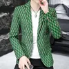 Il modello caldo di tendenza della moda 2024 promuove l'abbigliamento casual da uomo nuovo slim fit personalizzato abbigliamento coreano bella giacca singola 240326