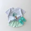 Corea Niño Niño Bebé Niños Niñas Camiseta Ropa Tenis de verano Camiseta de algodón Ropa Graffiti Imprimir Niños Top Traje infantil 240326