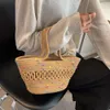 Designer Sacs fourre-tout de mode de luxe Portefeuilles Épaule unique évider sac tissé en coton nouvel été grande capacité sac tissé en paille française station balnéaire sac de plage fille