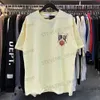 Męskie koszulki Nowe koszulki druk literowy TS TS Hip Hop Vintage Prosty klasyczny Casual Botton Dreybleble Mężczyźni Kobiety sportowe topy T240325