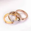 Band Rings 2023 Fashion Stainless Steel Rose Gold Love Ring Mens Couple Crystal Ring Luxury Brand Jewelry Wedding Ring Gift J0326