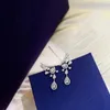 Boucles d'oreilles pendantes personnalisées en or blanc massif 18K, goutte d'eau pour femmes, fleur d'eau, fête d'anniversaire, fiançailles, diamant Moissanite