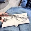 Sonnenbrille Frauen Punk Retro Silber Anti Blau Licht Brillen Strass Edelstahl Oval Rahmen Gläser Mädchen Lesen Meer Brille