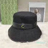 Klassisk hink hatt för kvinnor mode rese mössor designer breda grim hattar mäns cap 2 färger