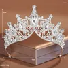 قصات الشعر توج الزفاف الكريستال Tiaras الرائعة الإرهاق الباروكي الإكسسوارات المجوهرات.