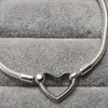 Autentisk Sterling Silver Heart Closure Snake Armband Beaded Armband Lämpligt för charmarmbandsmycken 599539C00 Fashion Smycken