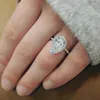 Anelli a fascia Anello di fidanzamento a forma di pera stile vintage argento promessa anello nuziale tendenza fantasia cubic zirconia regalo di compleanno gioielli J240326