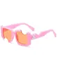 Lunettes de soleil Lunettes de soleil Hiphop Square Femmes Men Off Notch Trou Design Blancs de soleil Blue Ladies Vintage Shados Eyewear UV Prote9476948