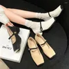 드레스 신발 메리 얀스 스퀘어 발가락 미드 힐 청키 한 여름 2024 Fahsion Lolita 트렌드 파티 펌프 Zapatos Para Mujer