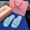 Lüks Tasarımcı Sandal Terlik Kadın Kaynak Plajı Orijinal Deri Katır Yaz Güneşli Ayakkabı Açık Sandale Bayan Erkek Seksi Loafer Düz Sliders Lady Box ile