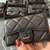 Mini Cowhide Purse Caviar Bag Designer Kvinnor Korthållare Läder Diamond Gold Hardware Metal Buckle Luxury Card Bags Multi-Partment Coin Purse Classic Black 11cm