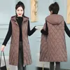 Vrouwen Tanks 2024 Herfst Winter Dons Katoenen Vest Vrouwen Halflange Warme Vest Vrouwelijke Capuchon Mode Mouwloze Parka jas W217