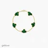 Van Jewelry Vanclef Four Leaf Clover Bracelets Cleef Designer Bracelet Fashion Charm S for Girls 18K Gold Silver White Red Green Party Party Jewel