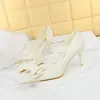 Kleid Schuhe Seite Hohl Weiches Leder Frauen Pumpen 7 Farbe Mode Bowtie Spitz High Heels Damen Hochzeit Frau Arbeit flach